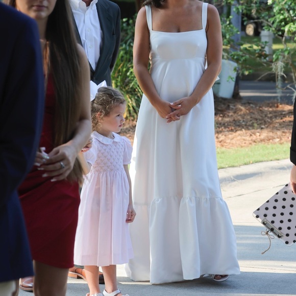 Camilyn full length white dress - Picture 2 of 5